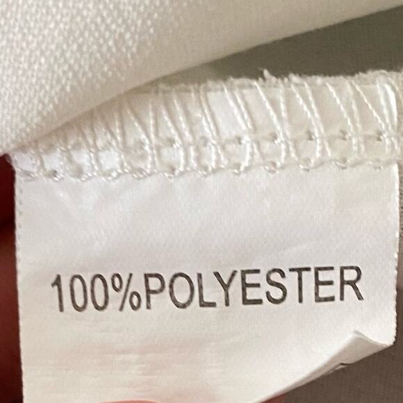 ROMANTIC HUT White Sleeveless Lace Trim Blouse Size Small V Neck Relaxed Fit - Picture 6 of 6